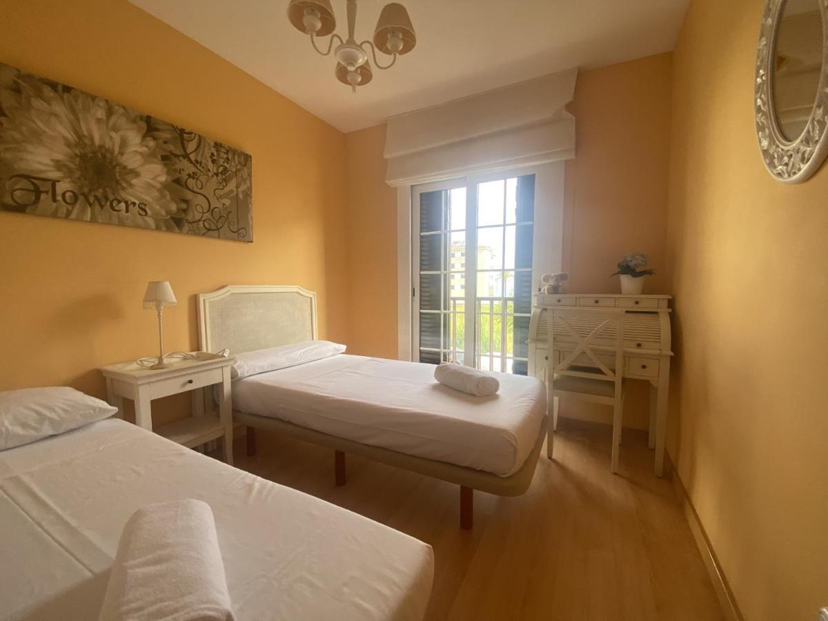 R17 Casa Merce Rodoreda Calafell Luaran gambar