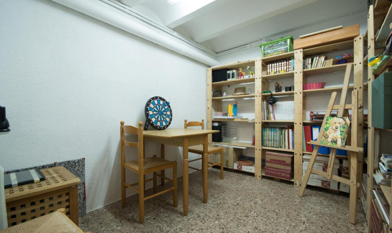 R17 Casa Merce Rodoreda Calafell Luaran gambar