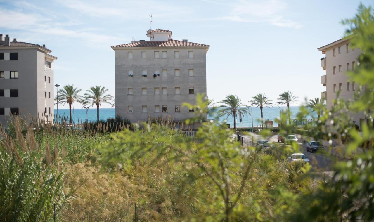 R17 Casa Merce Rodoreda Calafell Luaran gambar